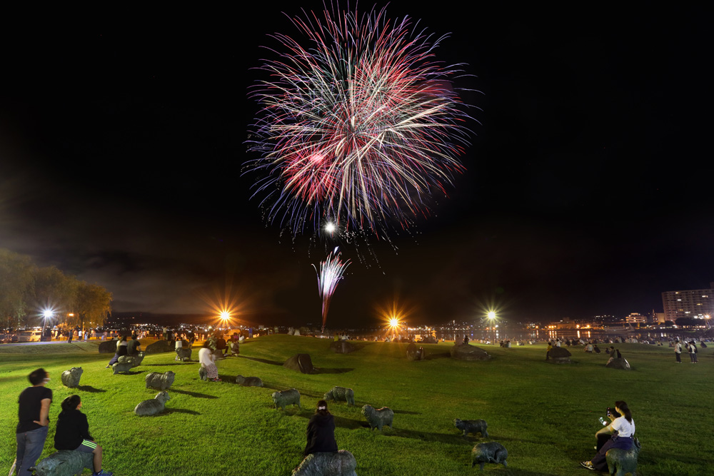 smr_slide4 新作花火大会