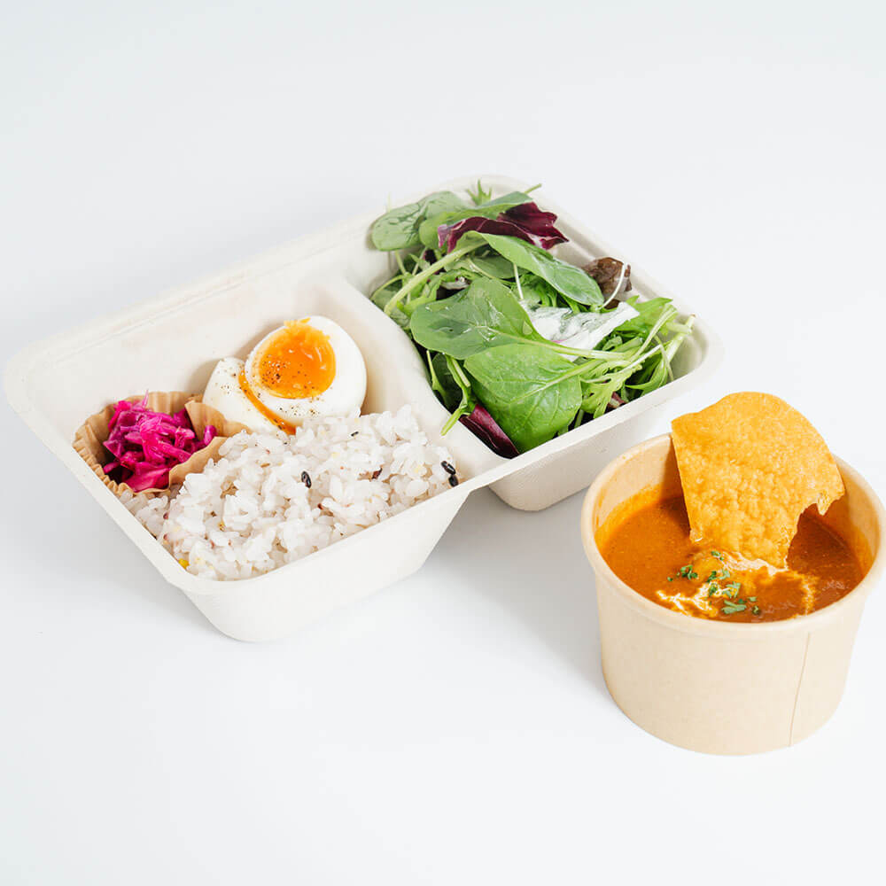 テイクアウトのスパイシートマトチキンカレー