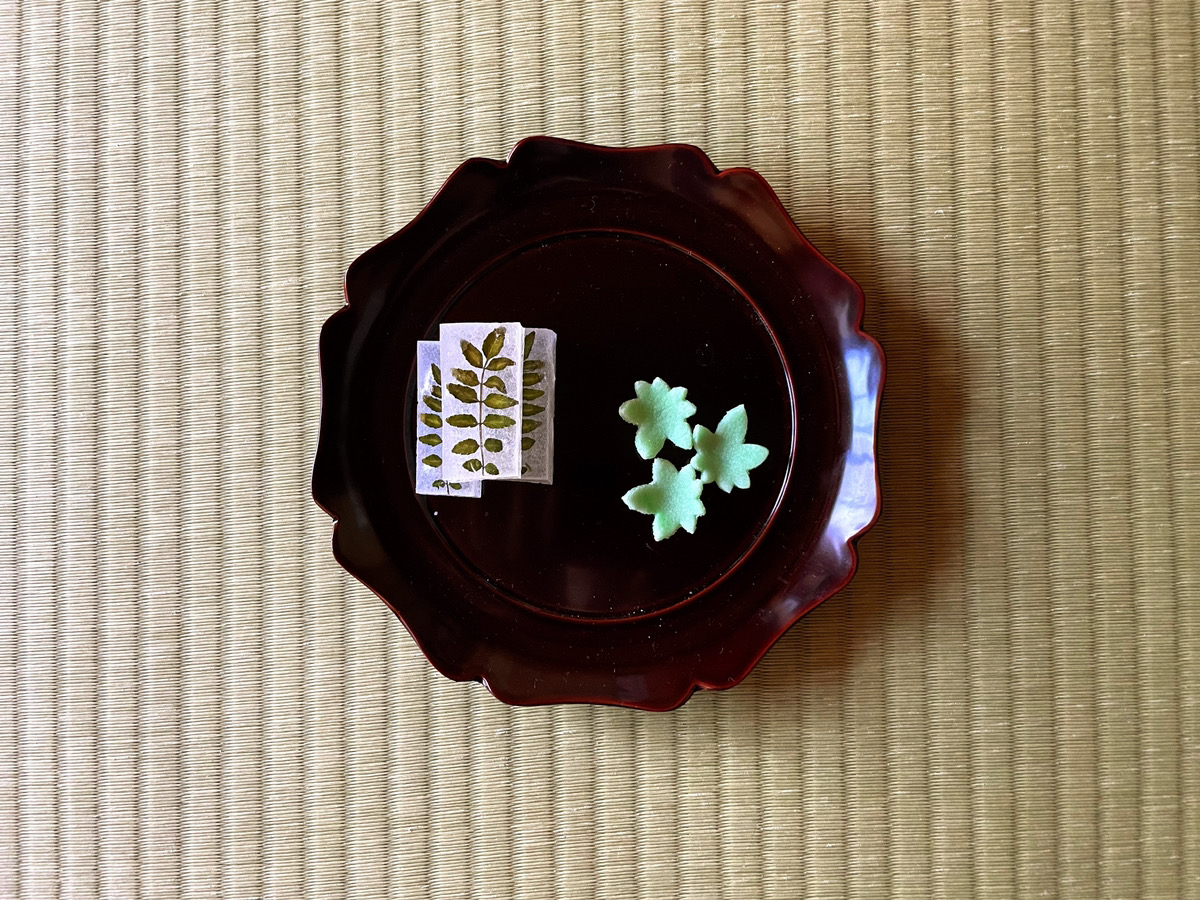 スタッフコラム｜ただ、お茶と和菓子と季節を楽しむ時間。