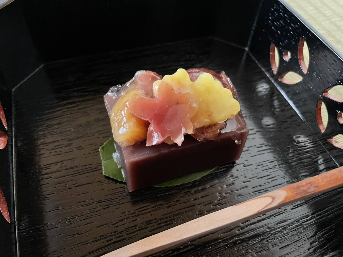 【12月】テーブル茶道<br>手作り和菓子付き
